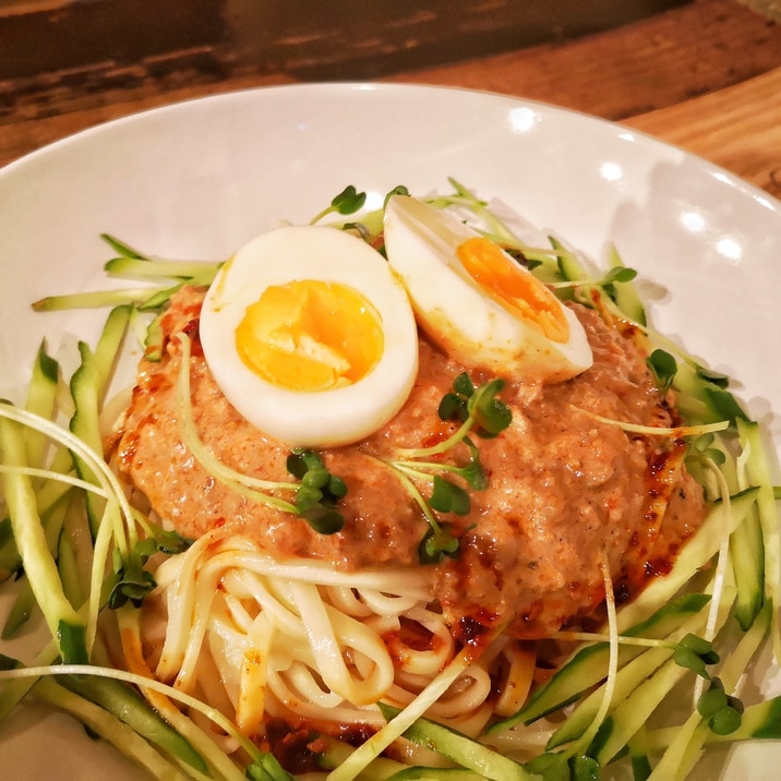 冷やし汁なし坦々うどん